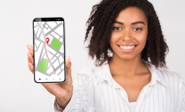 Best Location Tracking App on iPhone & Android
